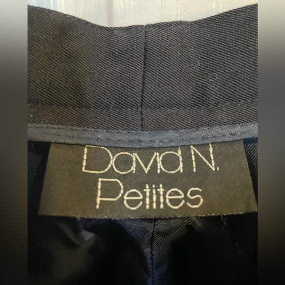 David N Petites vintage, high waisted, pleated trousers - Picture 3 of 5